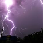 vereinzeltes Gewitter